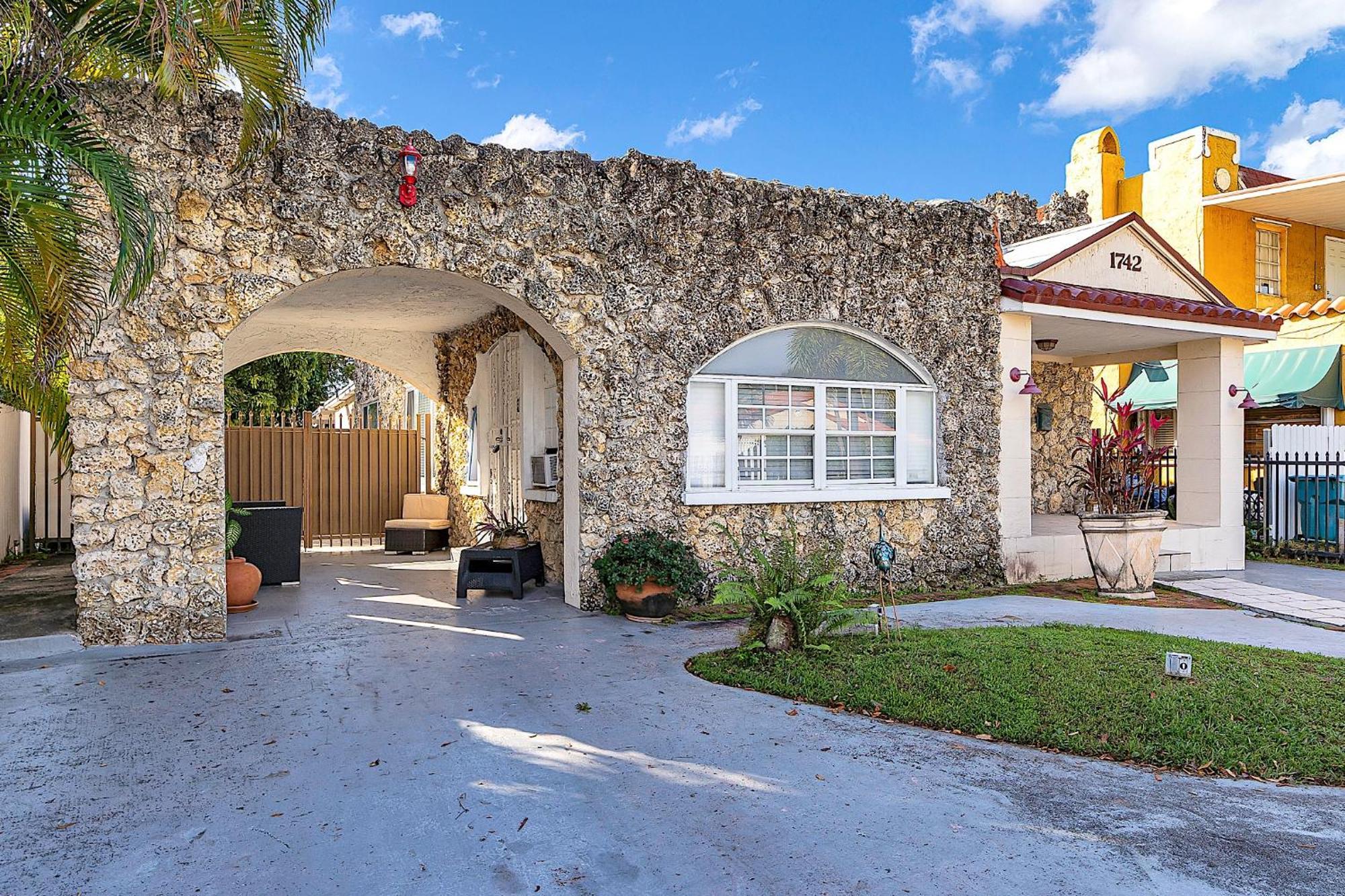 Coral Suite Close To Little Havana ไมอามี ภายนอก รูปภาพ